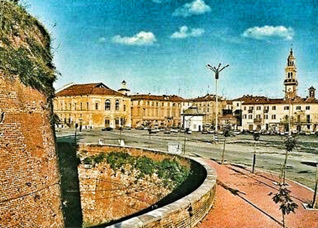 Appartamento La Paleologa Casale Monferrato Extérieur photo